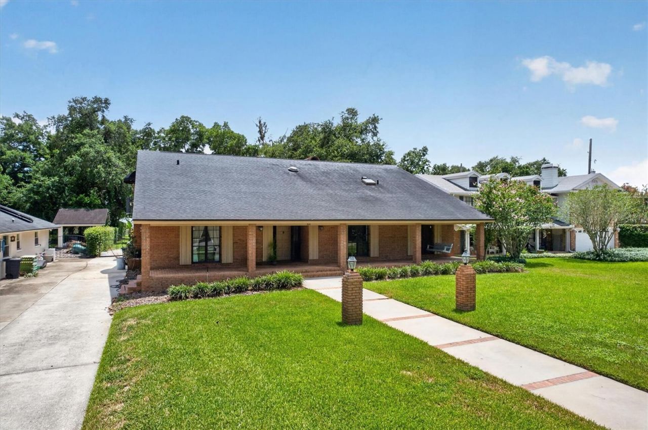 306 Oak Estates Drive, Orlando, FL 32806 Photo