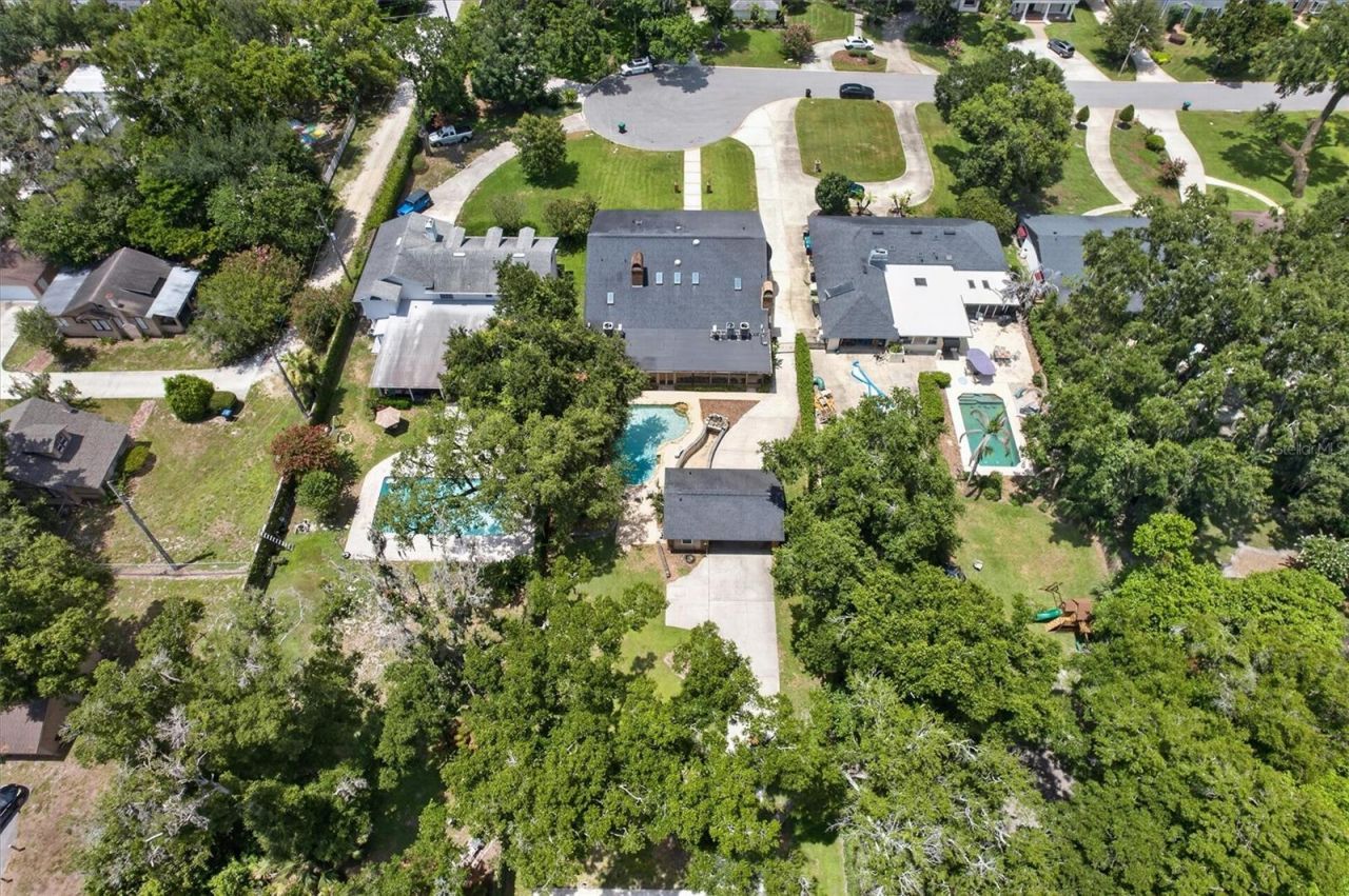 306 Oak Estates Drive, Orlando, FL 32806 Photo