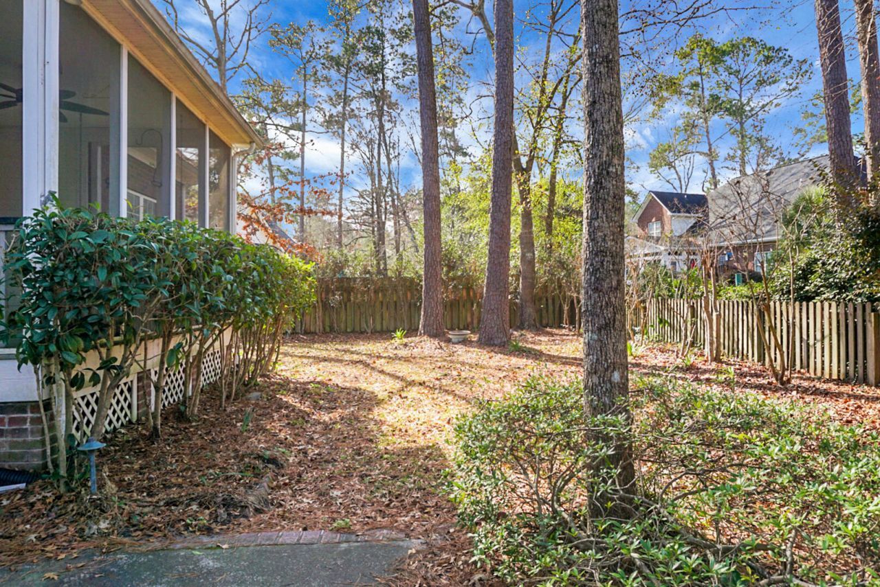 4271 Persimmon Woods Drive Photo 28