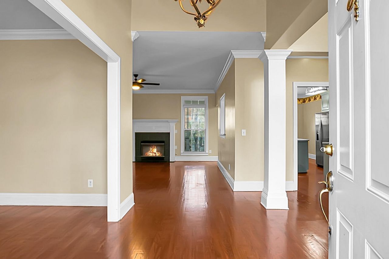 4271 Persimmon Woods Drive Photo 6