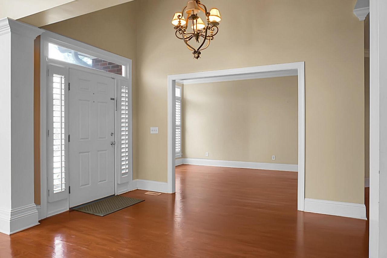 4271 Persimmon Woods Drive Photo 8