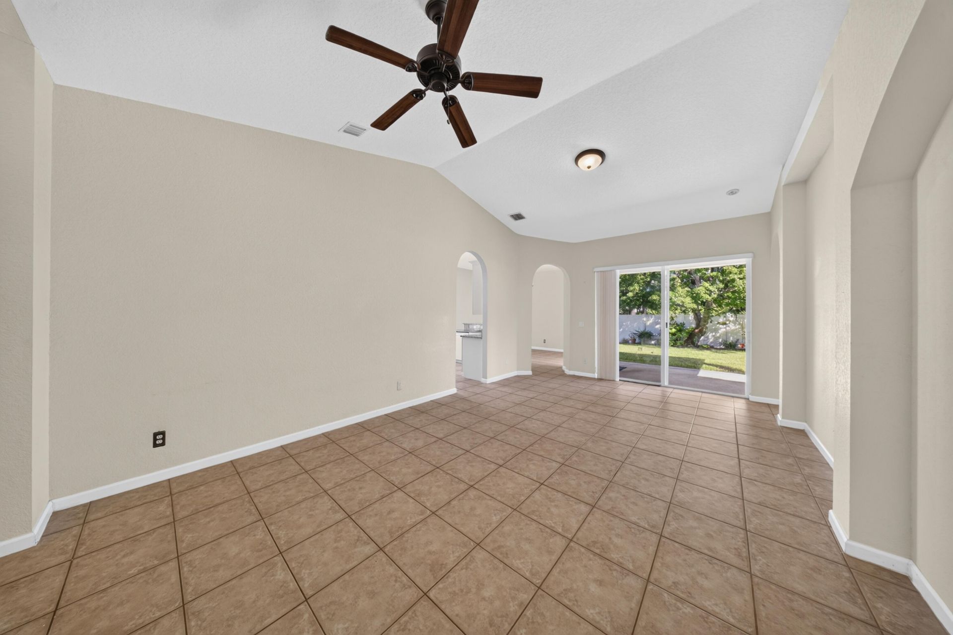 5743 Sunberry Circle, Fort Pierce, FL 34951 Photo