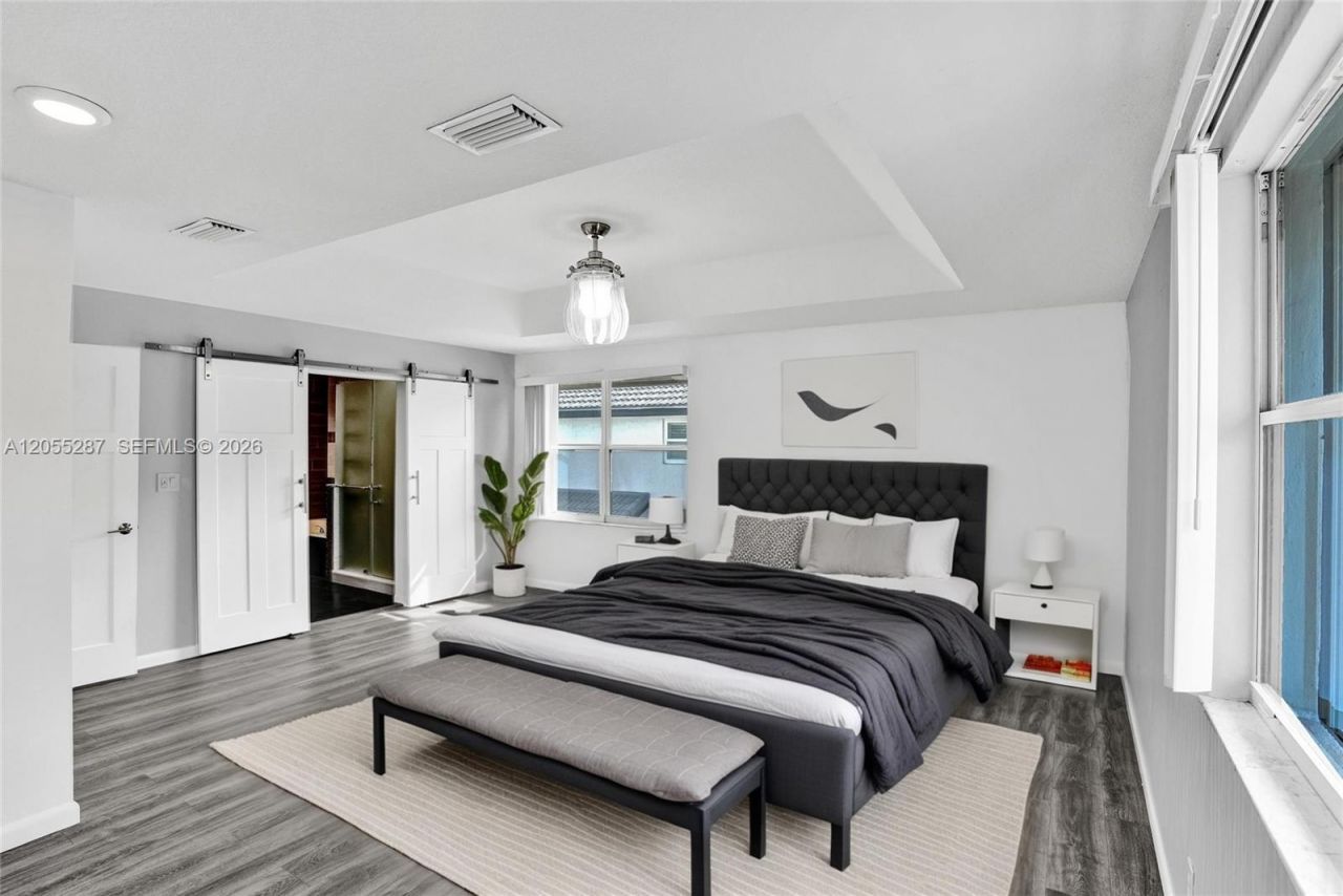 740 E Cypress Pointe Dr E, Pembroke Pines, FL 33027 Photo