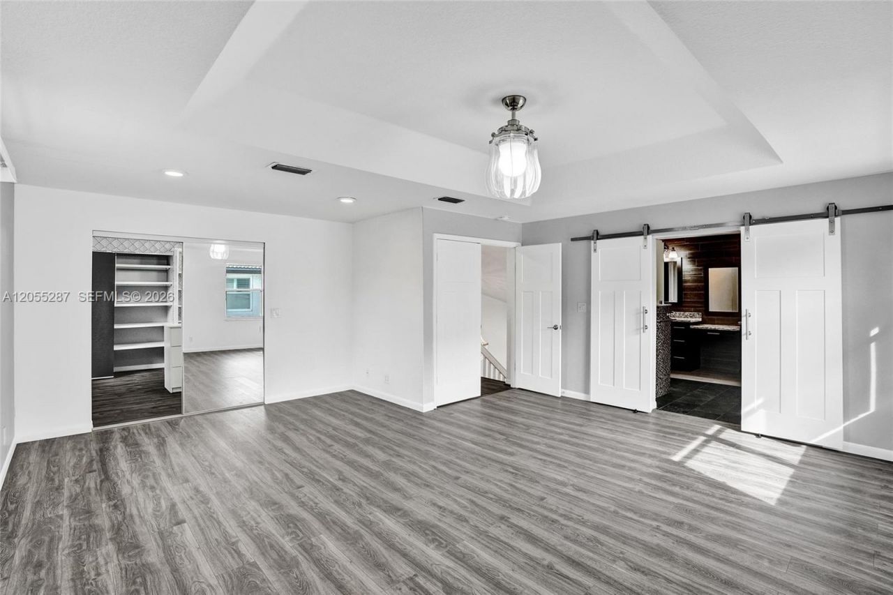740 E Cypress Pointe Dr E, Pembroke Pines, FL 33027 Photo