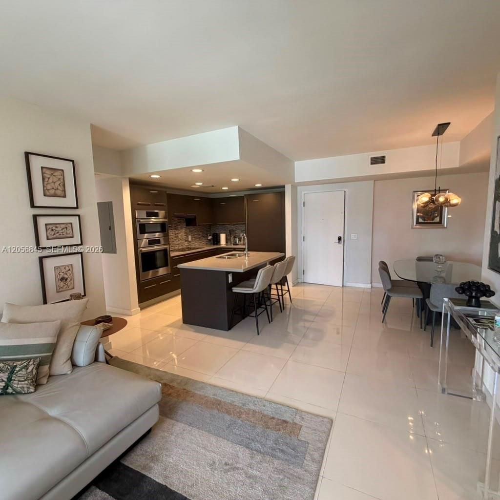 7825 NW 107th Ave, Unit 410, Doral, FL 33178 Photo