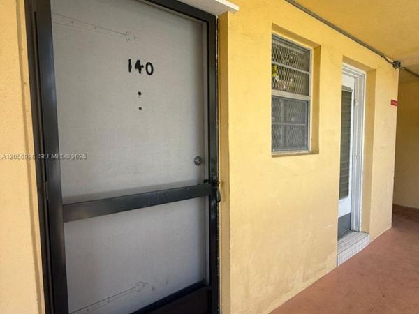 1540 NE 191st St , Unit 140, Miami, FL 33179