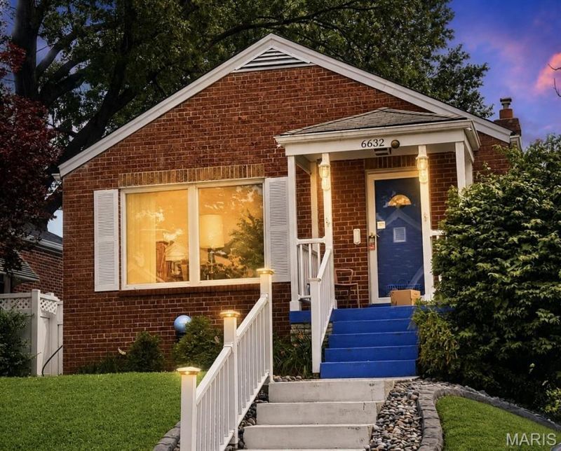 6632 Tholozan Avenue , Saint Louis, MO 63109 Main Photo