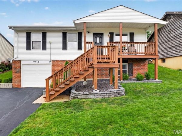 2512 Wellesley Drive, High Ridge, MO 63049