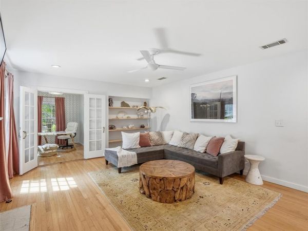 1429 El Campo Drive, Dallas, TX 75218