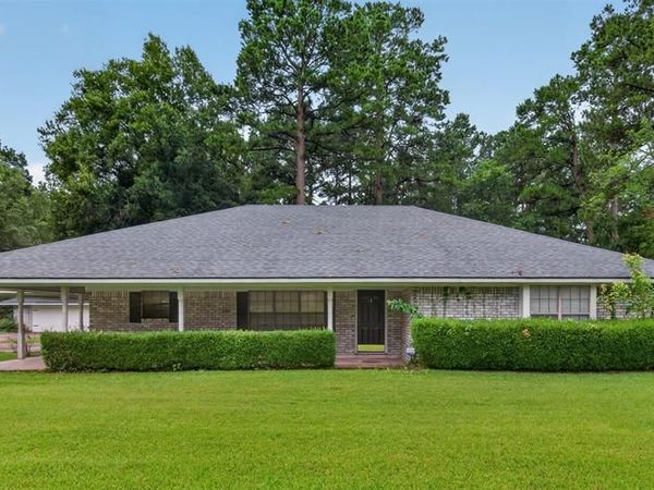 7516 Waterwood Drive , Greenwood, LA 71033