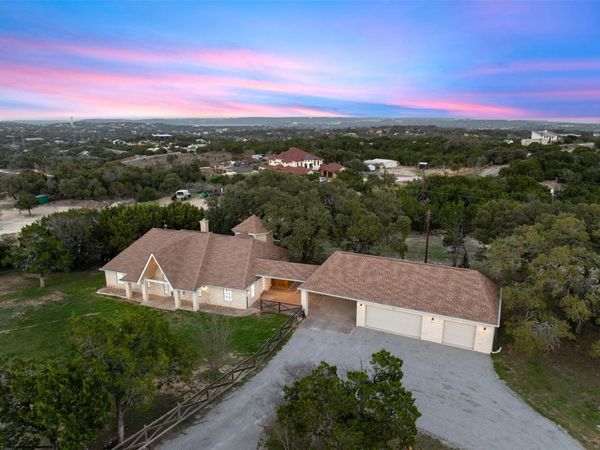 1001 Oreilly DR , Austin, TX 78734
