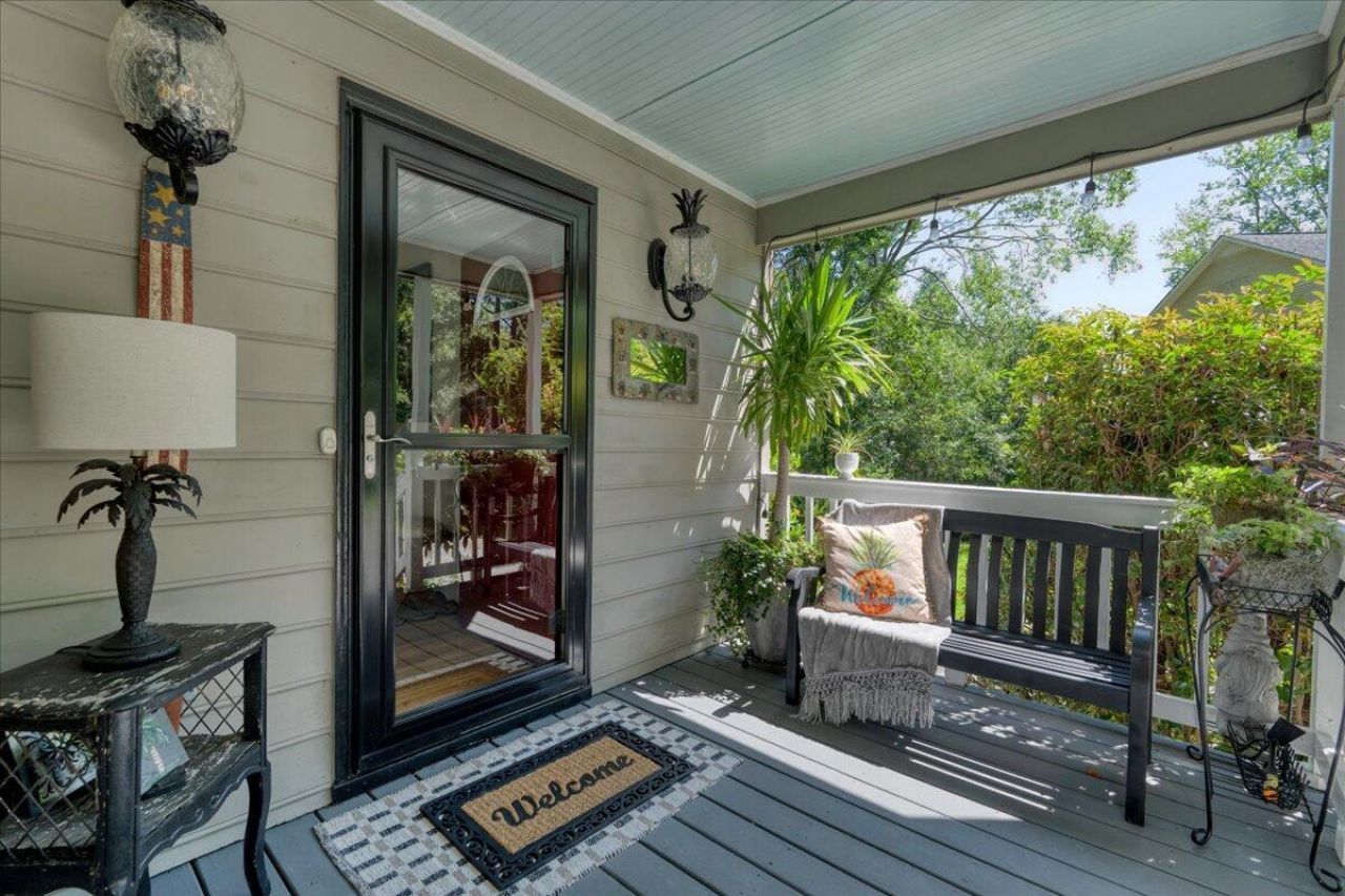 205 Telfair Court Photo 12
