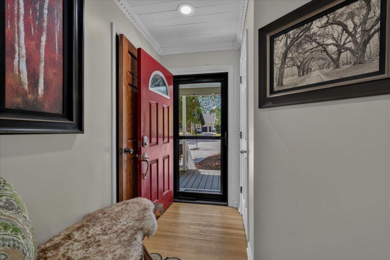 205 Telfair Court Photo 13