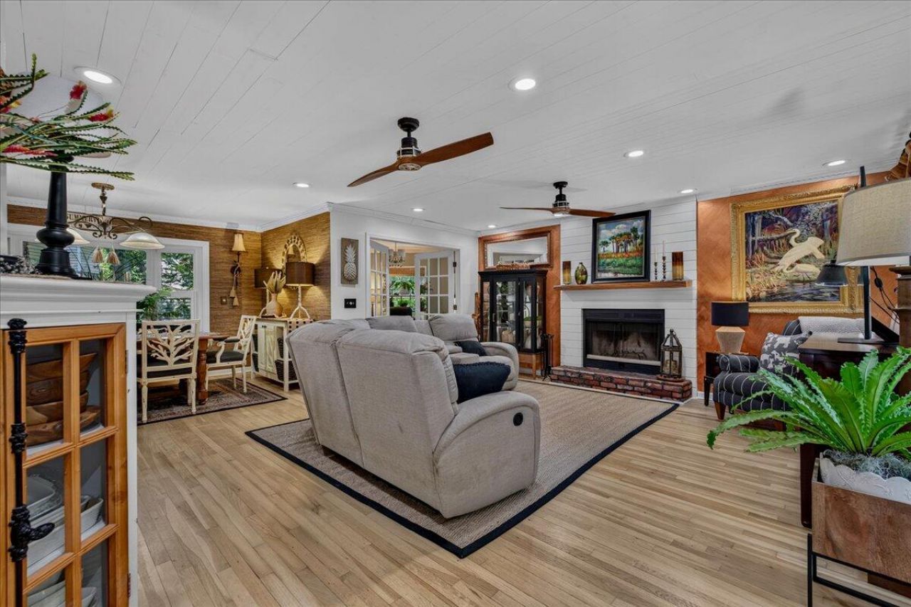 205 Telfair Court Photo 21