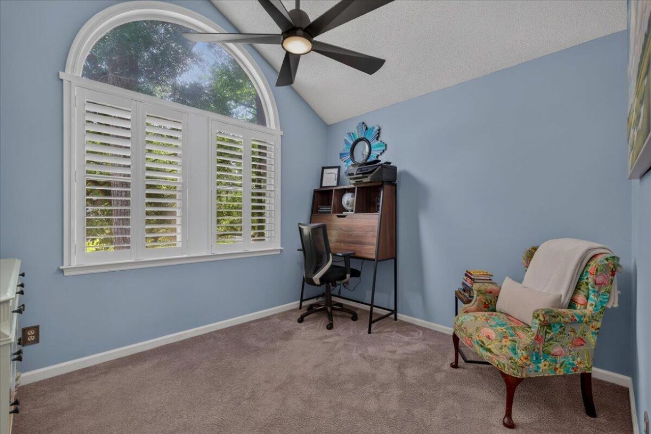 205 Telfair Court Photo 45
