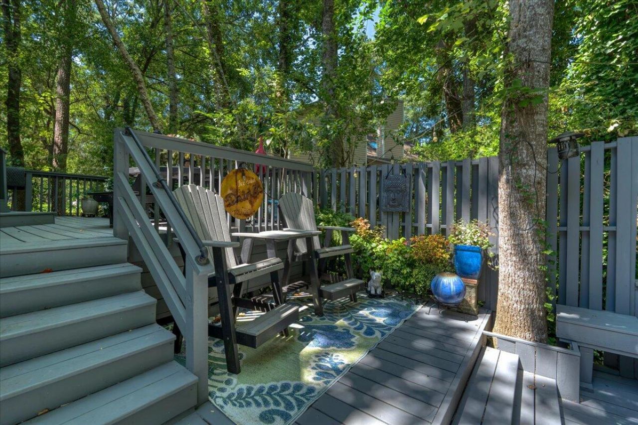 205 Telfair Court Photo 54