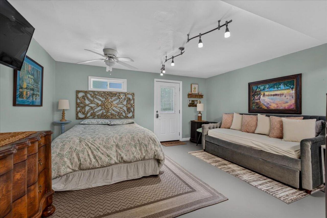205 Telfair Court Photo 66