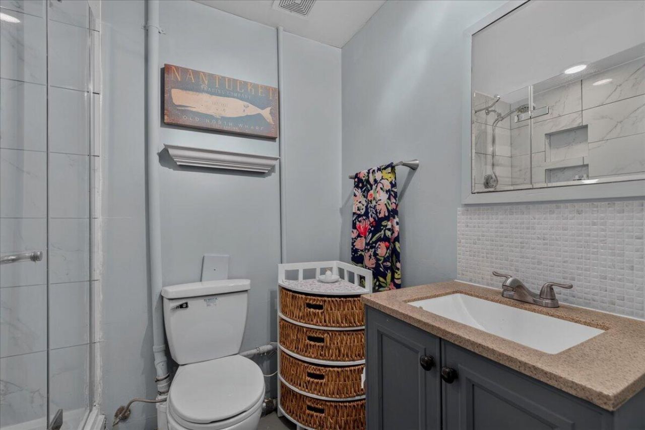 205 Telfair Court Photo 70