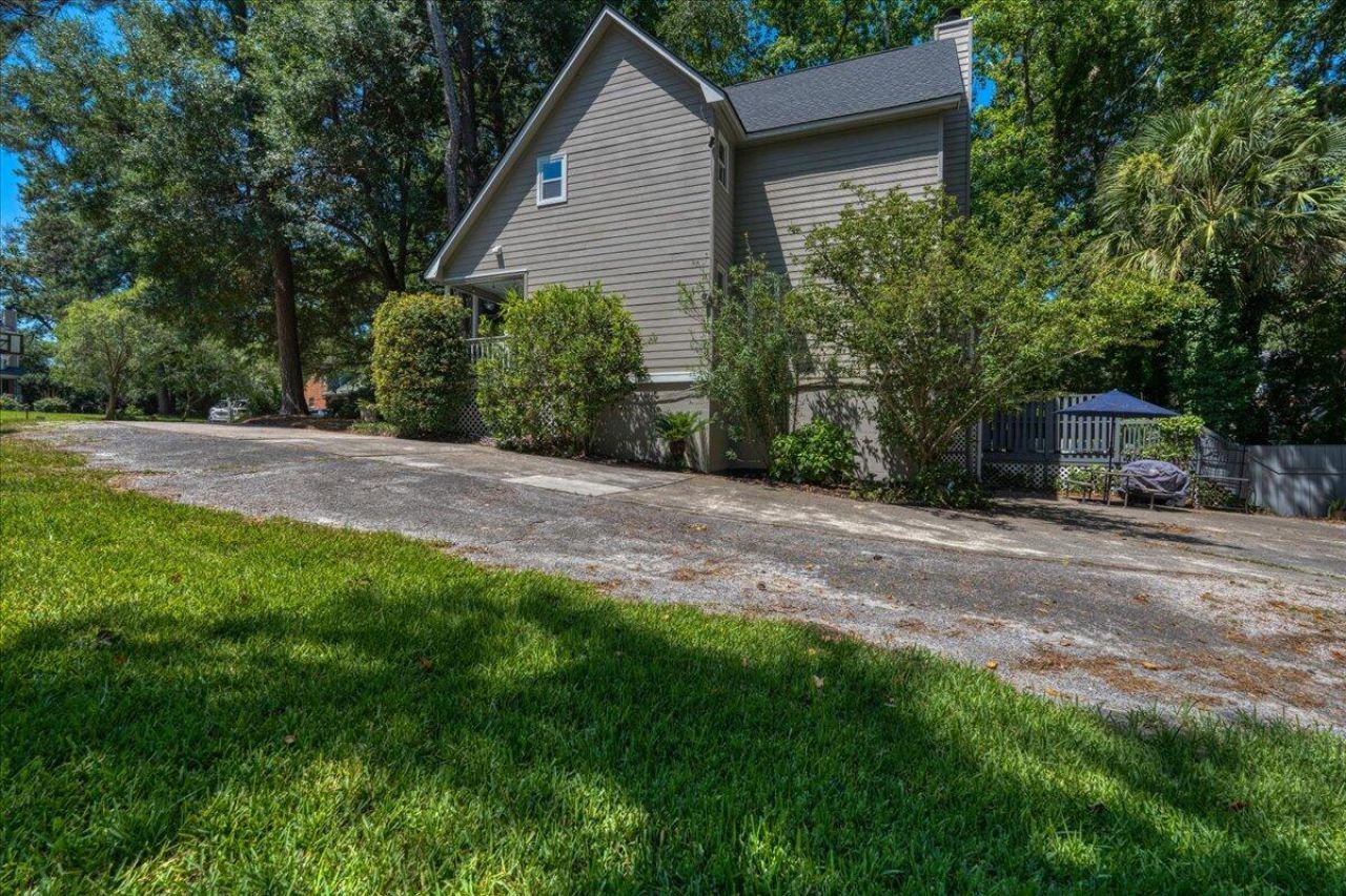 205 Telfair Court Photo 72