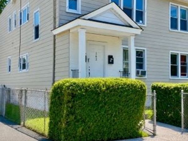 162 W End Ave, Newark, NJ 07106