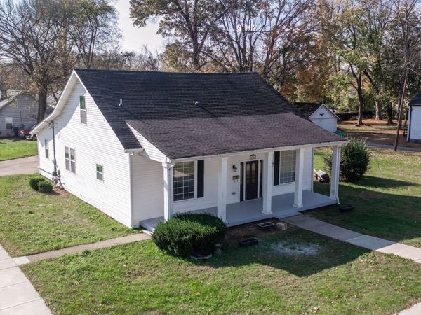 556 E Vine St, Murfreesboro, TN 37130