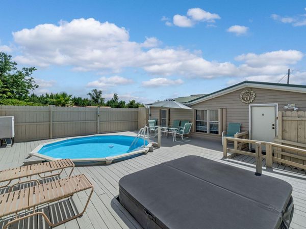 7414 Walker Drive, Panama City, FL 32404