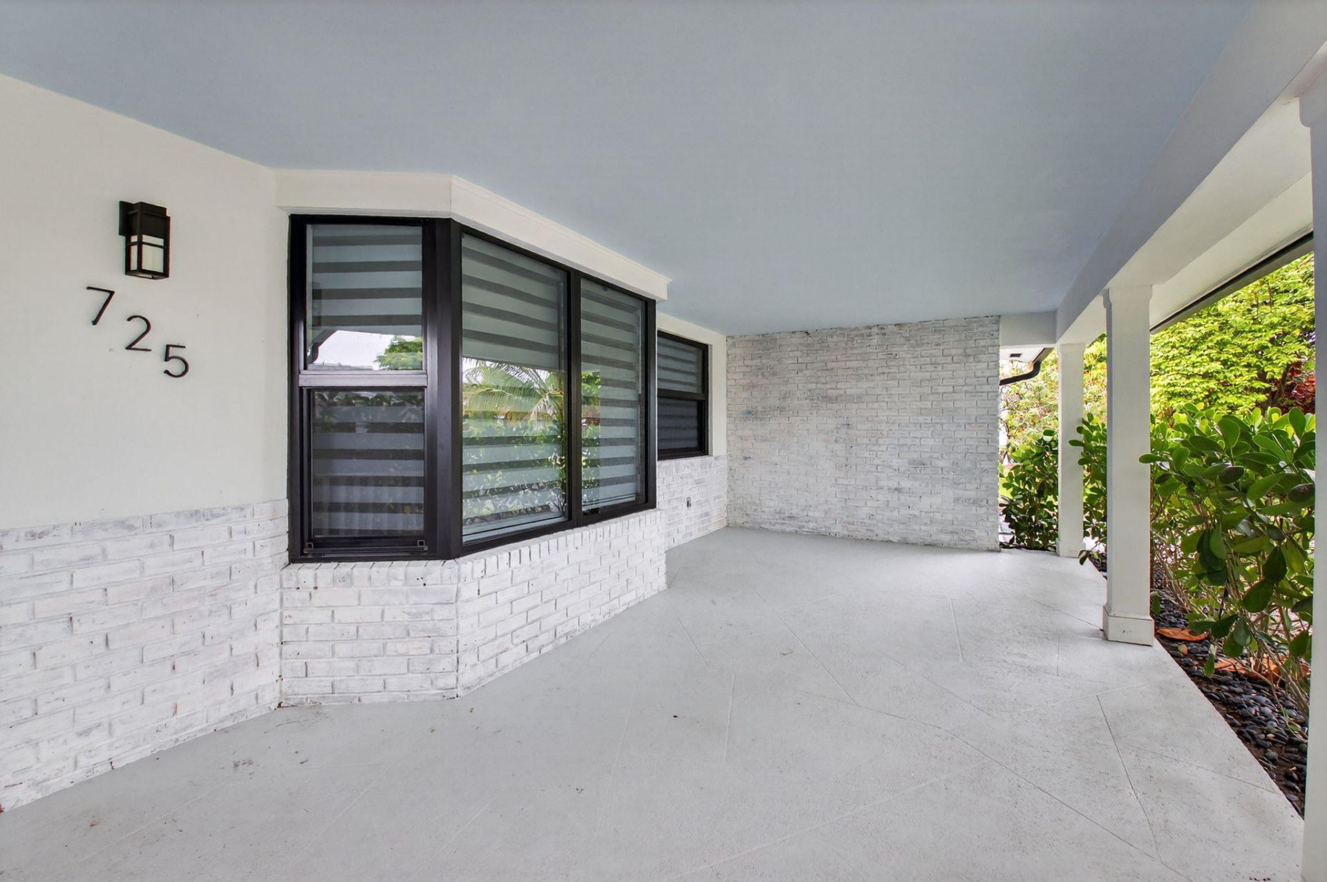 725 Heron Drive, Delray Beach, FL 33444 Photo