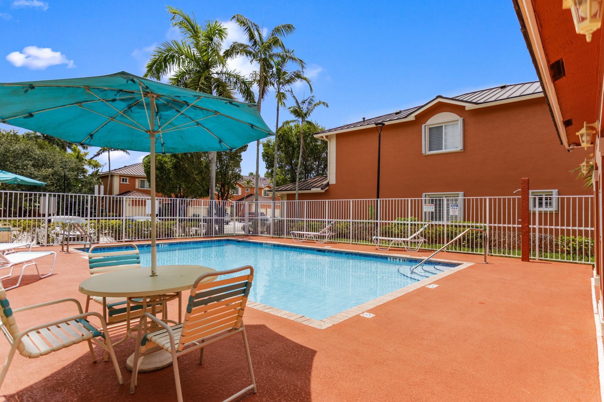 1216 NW 100th Avenue, Pembroke Pines, FL 33024 Photo