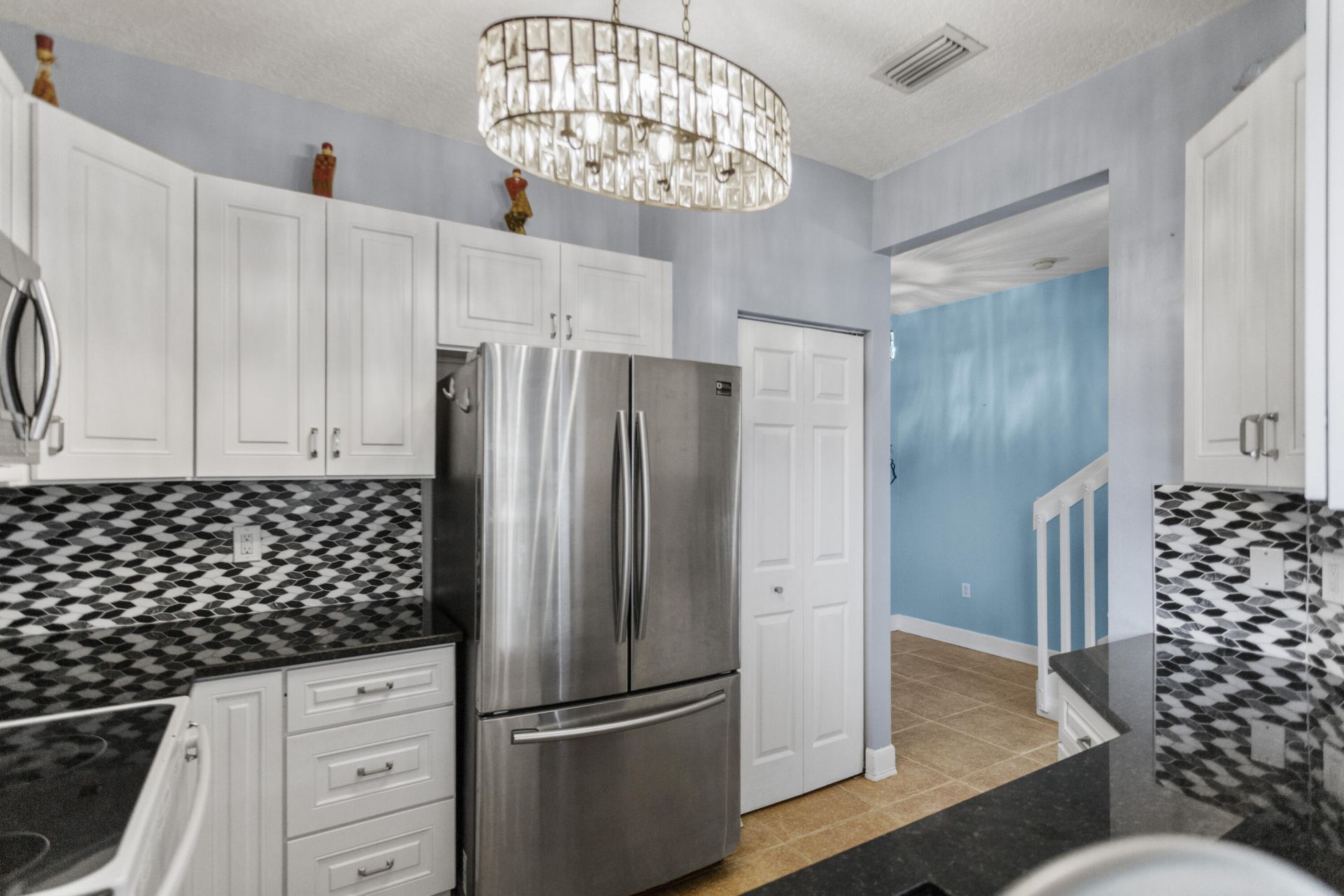 1216 NW 100th Avenue, Pembroke Pines, FL 33024 Photo