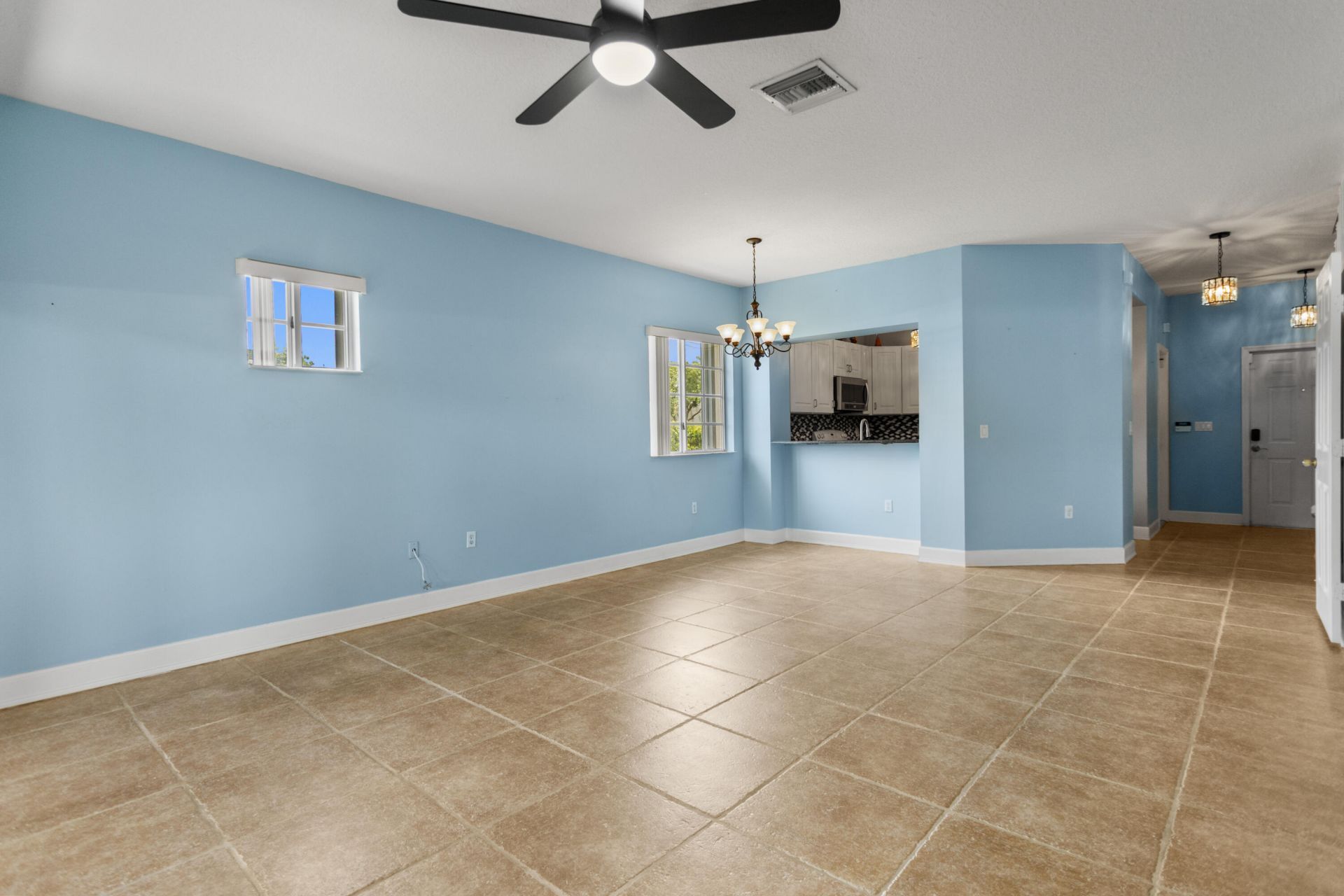 1216 NW 100th Avenue, Pembroke Pines, FL 33024 Photo