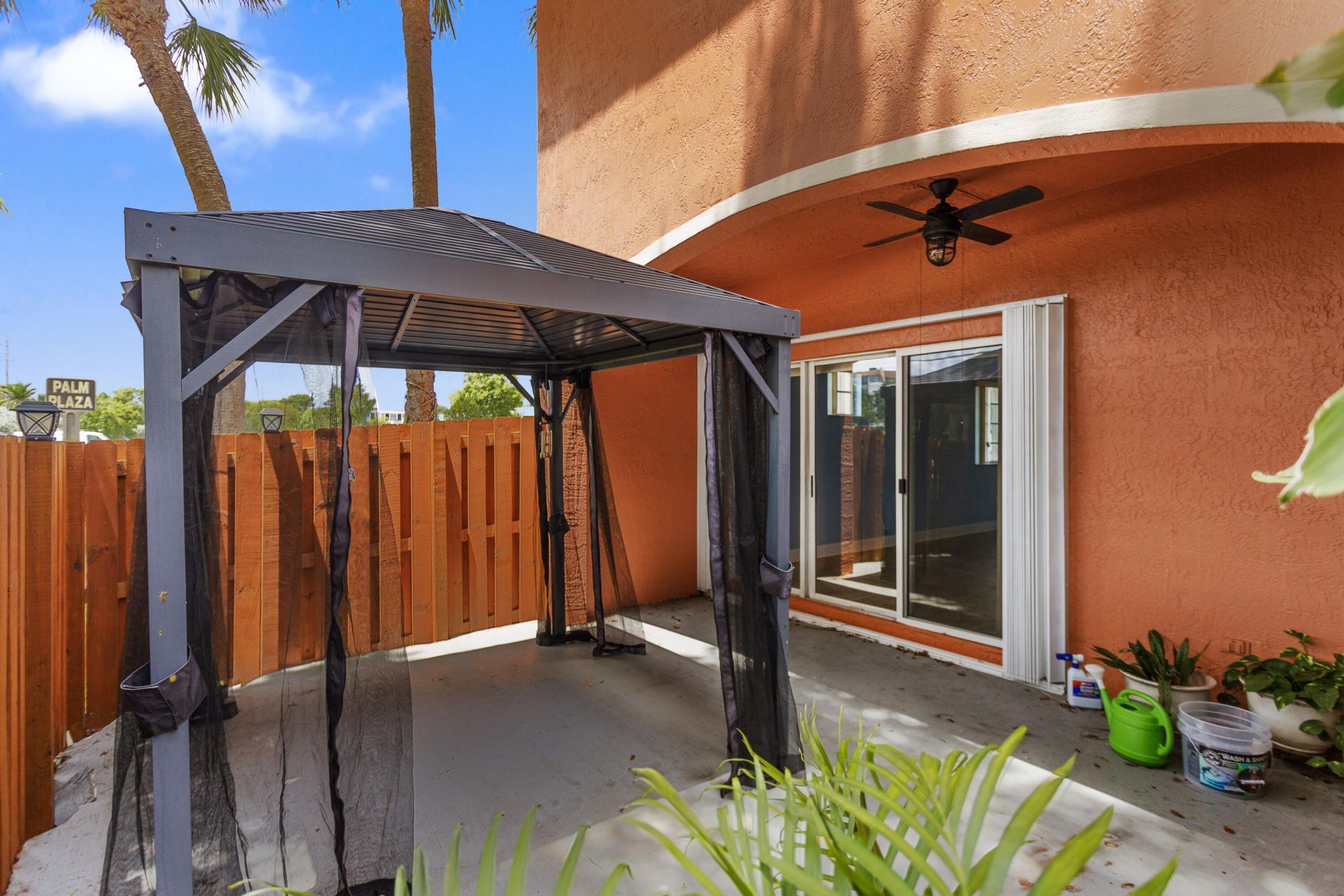 1216 NW 100th Avenue, Pembroke Pines, FL 33024 Photo
