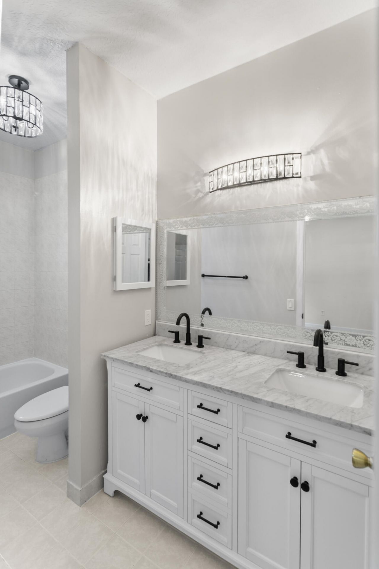 1216 NW 100th Avenue, Pembroke Pines, FL 33024 Photo