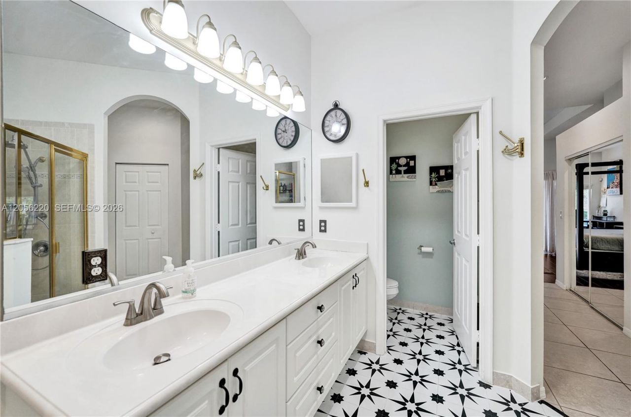 16428 NW 14th St , Pembroke Pines, FL 33028 Photo