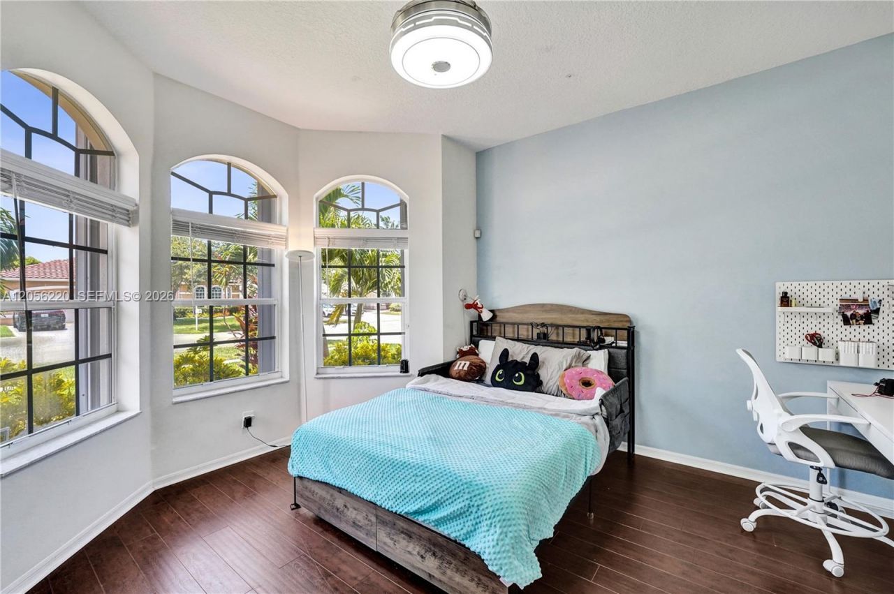 16428 NW 14th St , Pembroke Pines, FL 33028 Photo