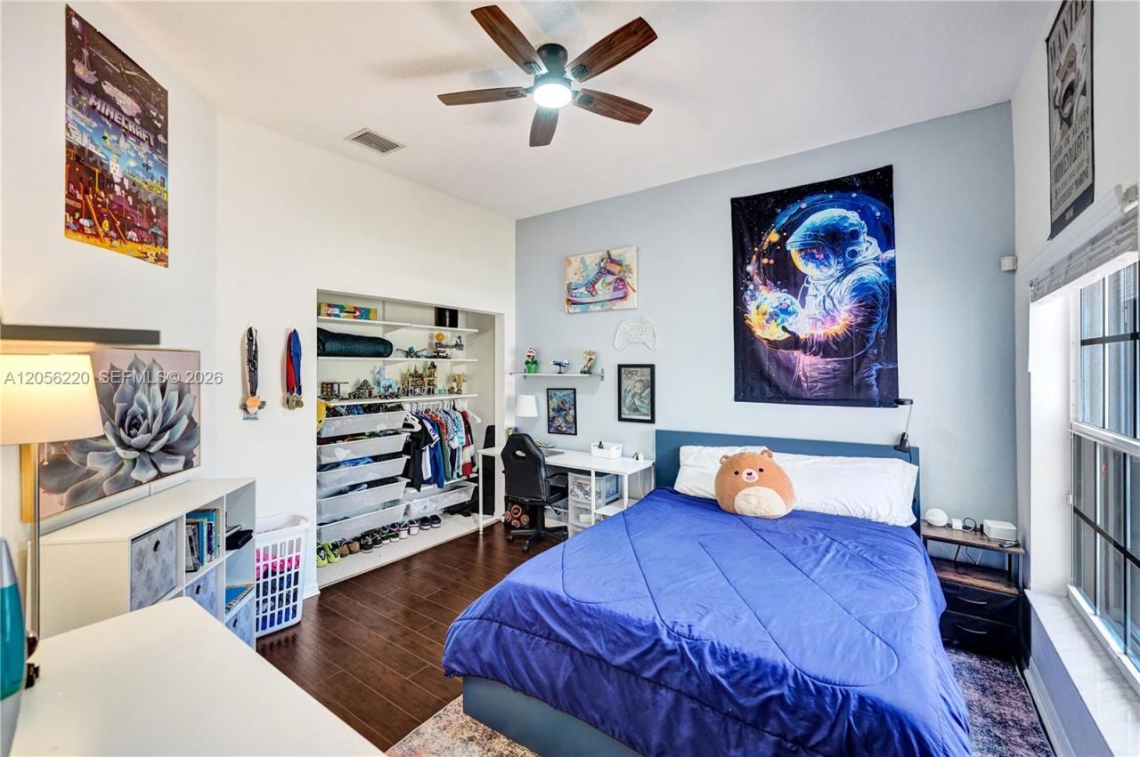 16428 NW 14th St , Pembroke Pines, FL 33028 Photo