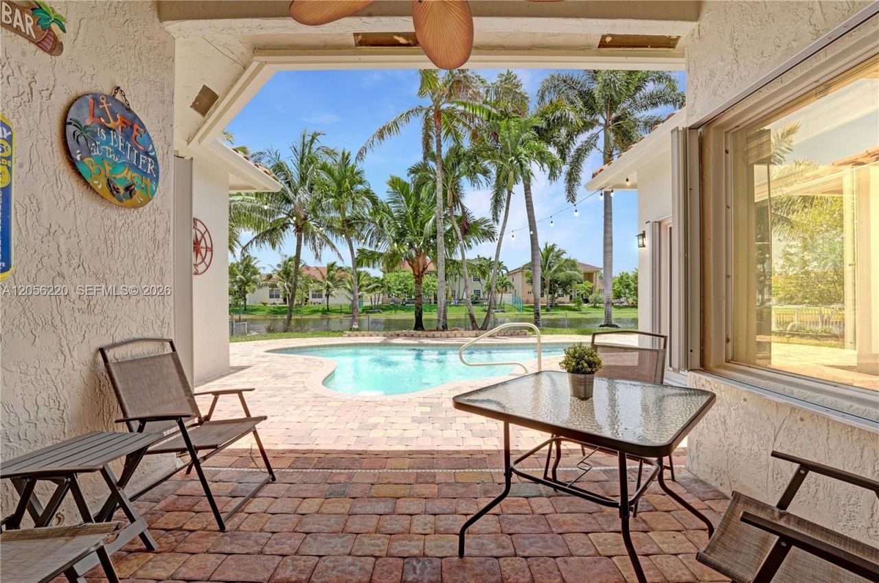 16428 NW 14th St , Pembroke Pines, FL 33028 Photo