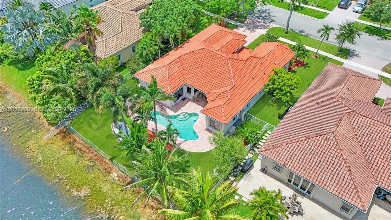 16428 NW 14th St , Pembroke Pines, FL 33028 Photo