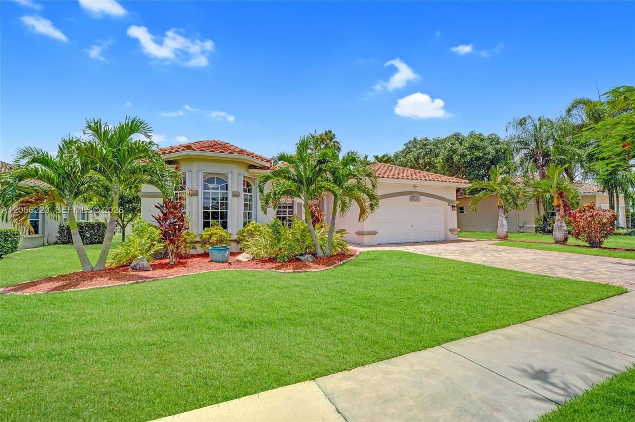 16428 NW 14th St , Pembroke Pines, FL 33028 Photo