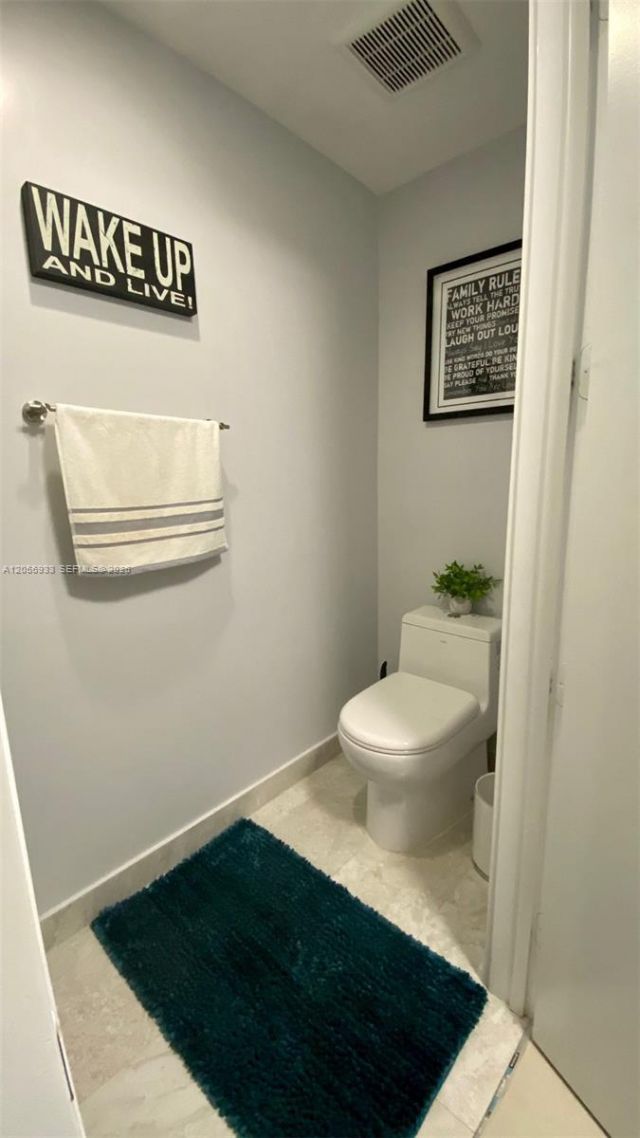 488 NE 18th , Unit 4809, Miami, FL 33132 Photo