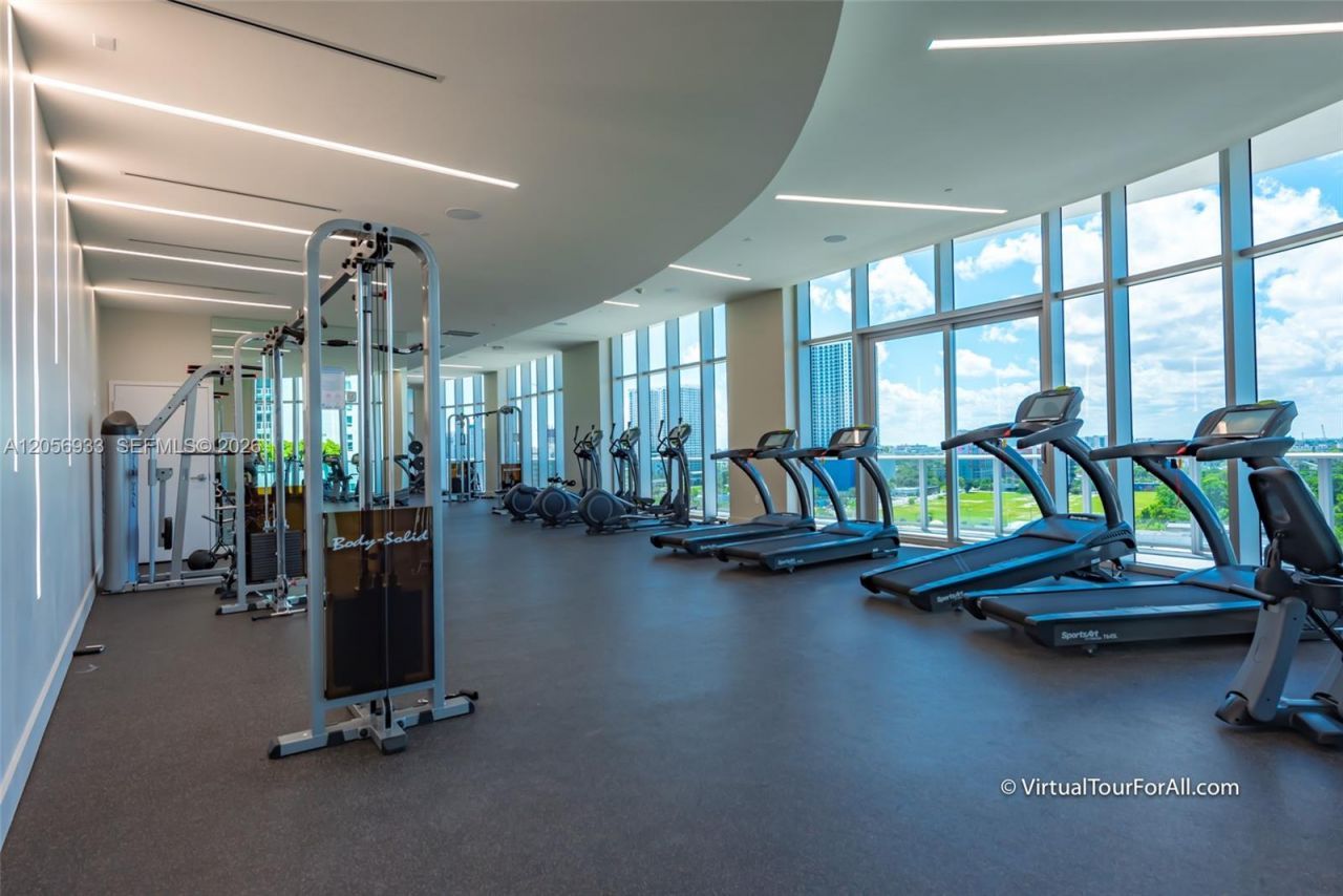 488 NE 18th , Unit 4809, Miami, FL 33132 Photo
