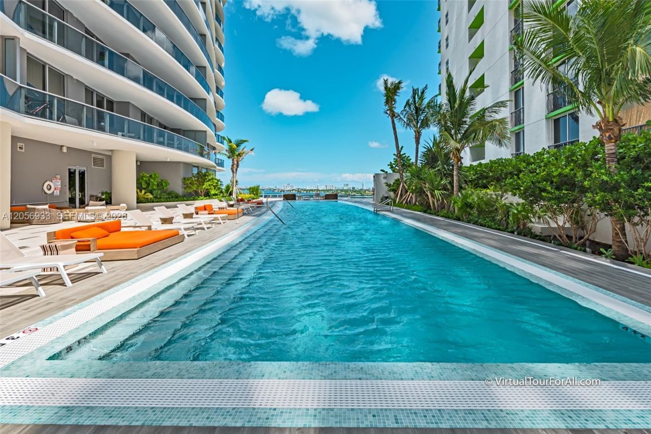 488 NE 18th , Unit 4809, Miami, FL 33132 Photo
