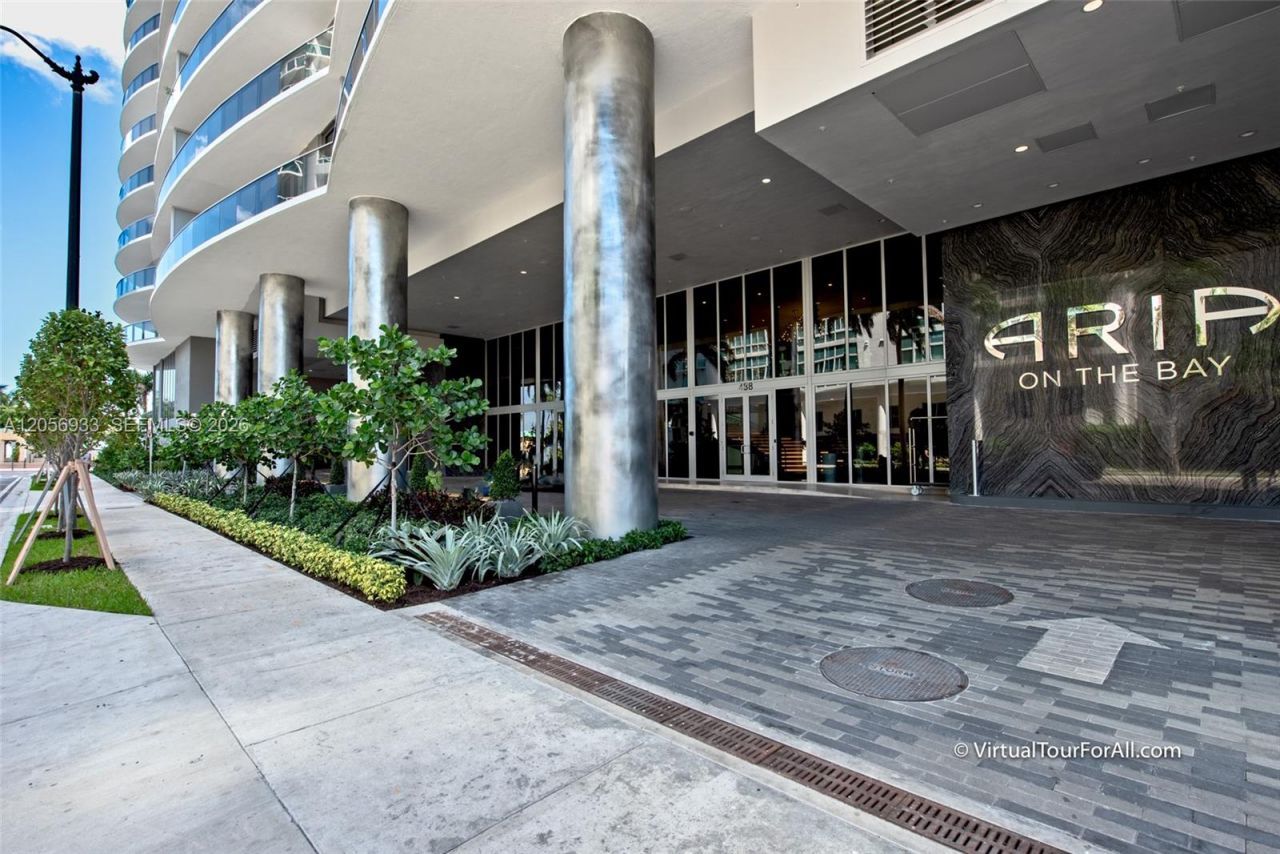 488 NE 18th , Unit 4809, Miami, FL 33132 Photo
