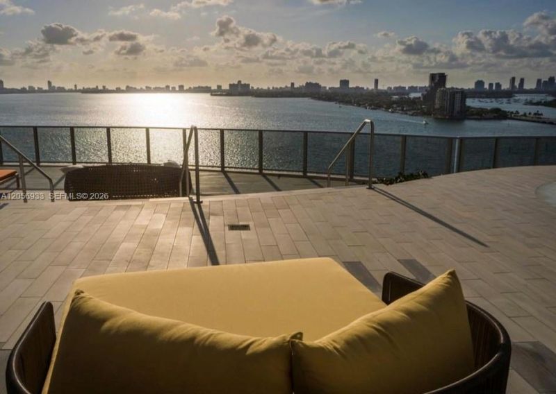 488 NE 18th , Unit 4809, Miami, FL 33132 Photo