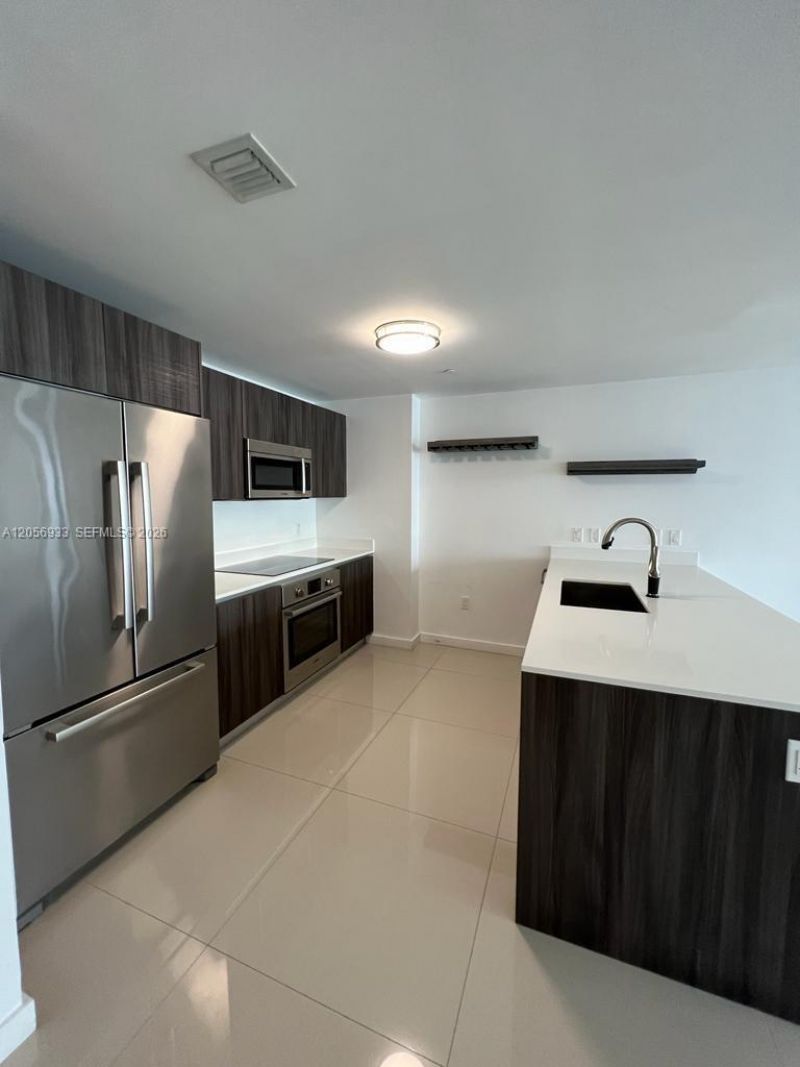 488 NE 18th , Unit 4809, Miami, FL 33132 Photo