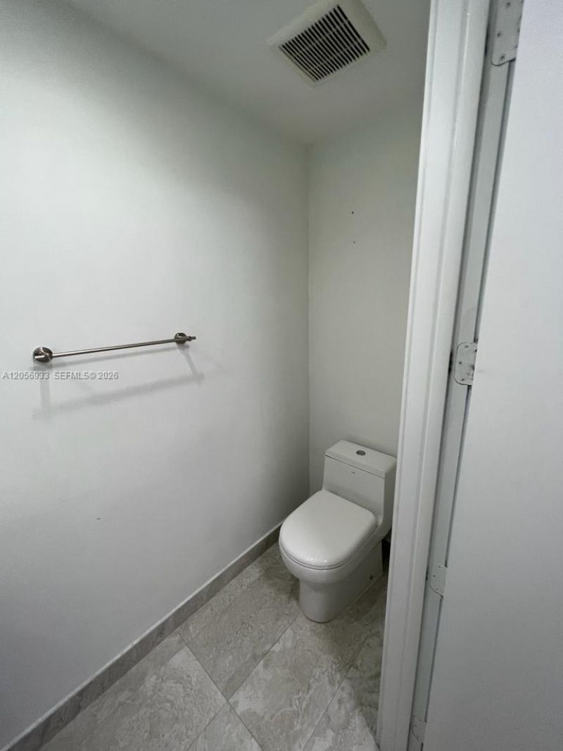 488 NE 18th , Unit 4809, Miami, FL 33132 Photo