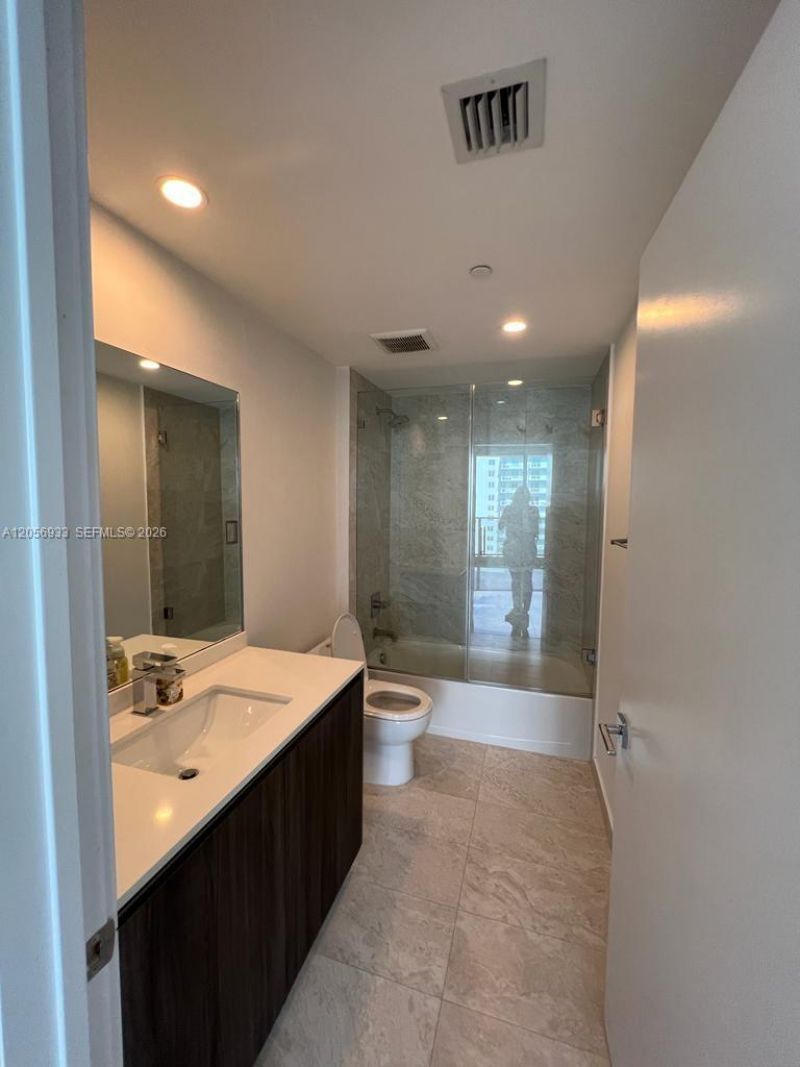 488 NE 18th , Unit 4809, Miami, FL 33132 Photo