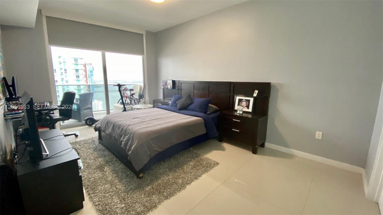 488 NE 18th , Unit 4809, Miami, FL 33132 Photo