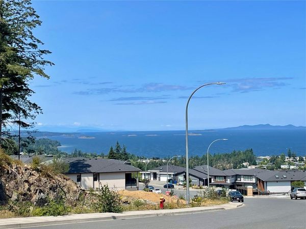 4630 Ambience Dr , Nanaimo, BC V9T 0N2