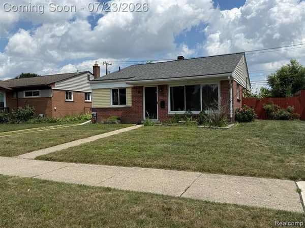 205 Shotka Street, Westland, MI 48186