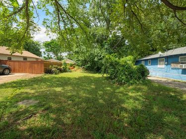 2731 Macon Street, Dallas, TX 75215